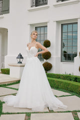 A Line Lace Applique Long Wedding Dress Nox Anabel JE1059