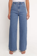 Abrand 94 High Wide Petite Jeans - Debbie